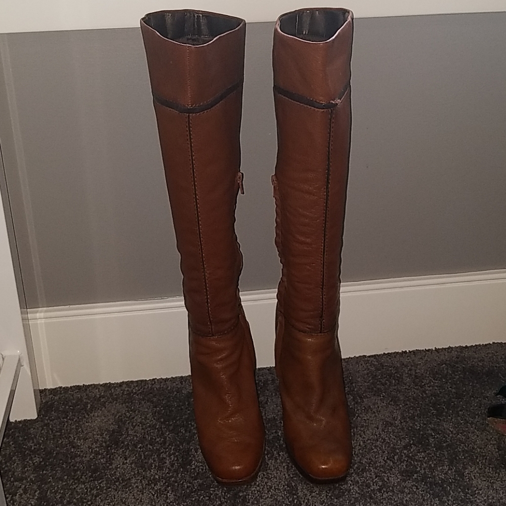 Brown / cognac leather Jessica Simpson tall boots